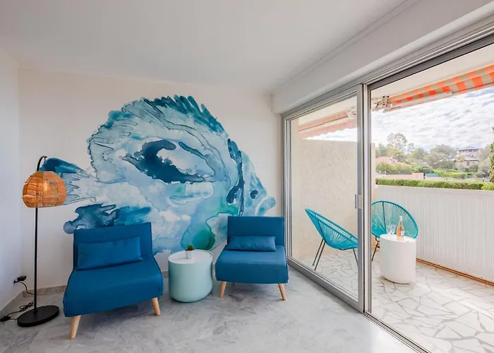 Les Gemeaux By Interhome Apartmán Saint-Raphaël